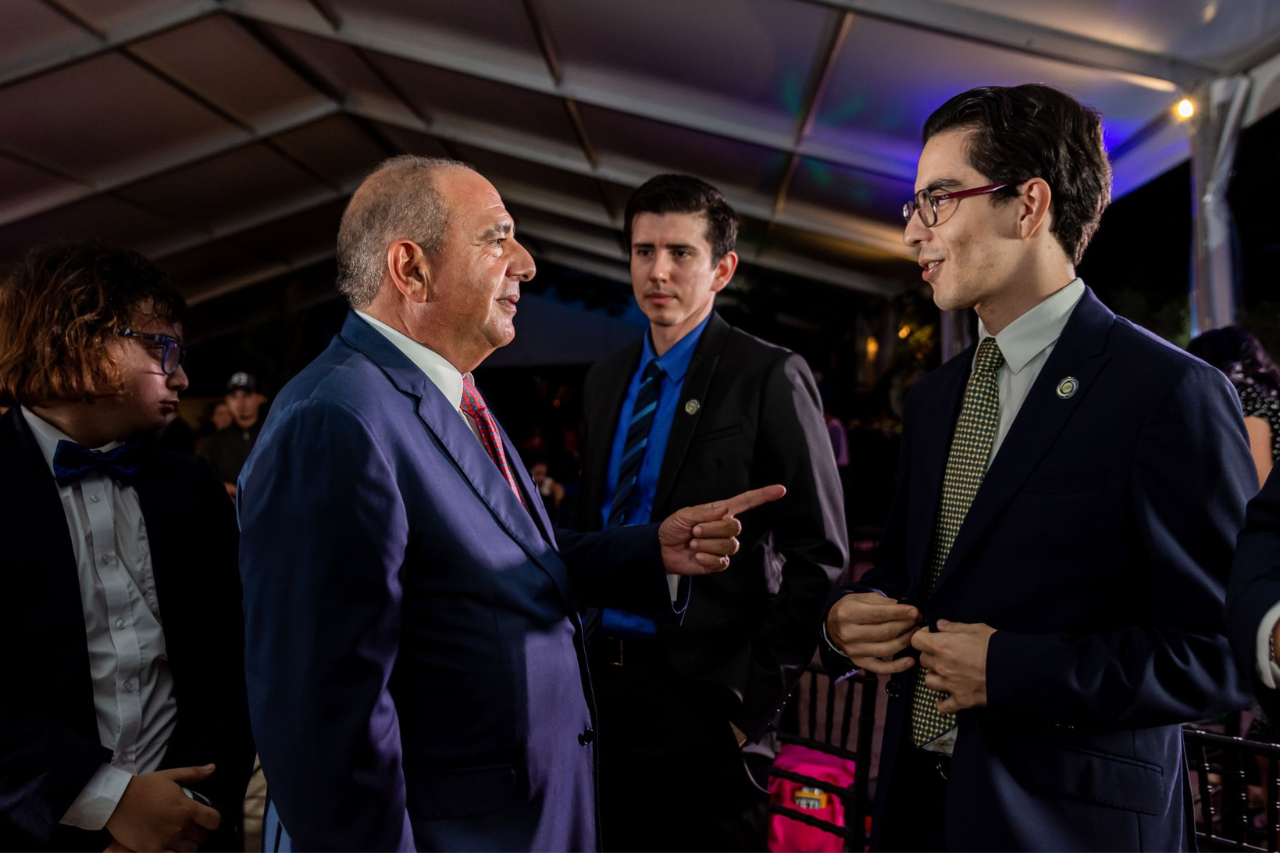 Camilo Atala Faraj (1)