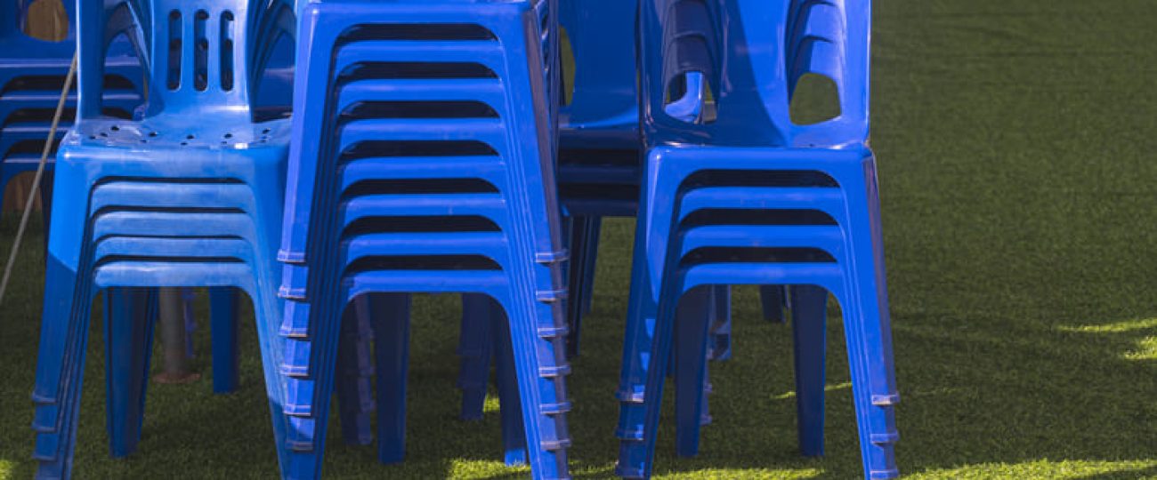 Sillas de plástico Sanchia: ergonomía y diseño en Nicaragua