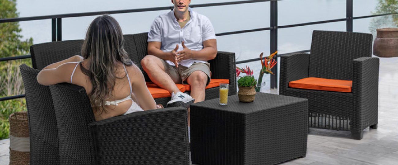 Cómo los muebles de plástico para exterior pueden ser una inversión a largo plazo si vives en Aruba